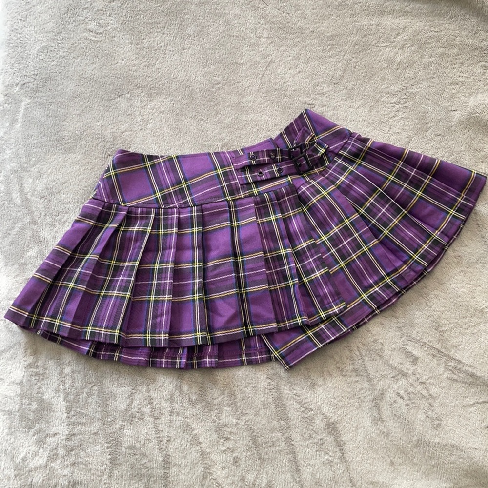 Plaid skirt.